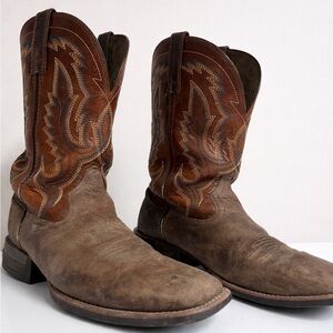 Ariat Two-Tone Western Boots